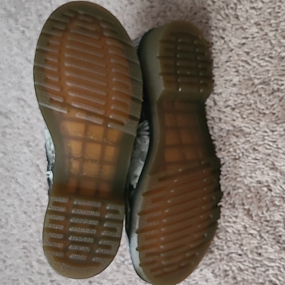 Doc Martens Floral Slime - RARE - LIKE NEW - Picture 7 of 7
